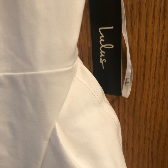 Lulu’s White Ruffle Mini - Picture 3 of 3